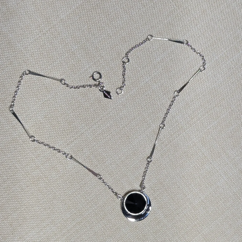 Vintage Sarah Coventry Hematite Rivoli Pendant Necklace - Silver Tone - Picture 4 of 7